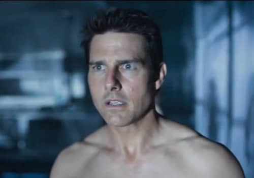 Hot Shirtless Guy Movie Alert: "Oblivion"