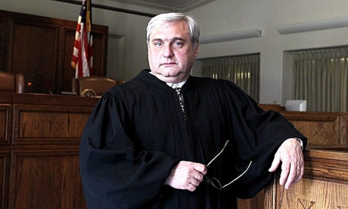 Alex Kozinski judge